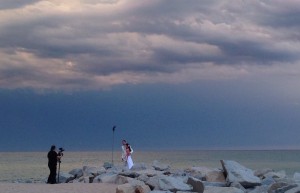 boda playa lluvia