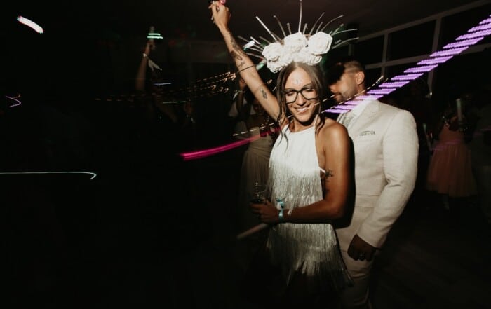 Boda con fiesta en la playa Barcelona discoteca DBlancen la playa Barcelona